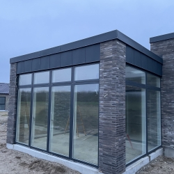 Inddækning af vinduer og tag på moderne bolig i Nyborg på Fyn